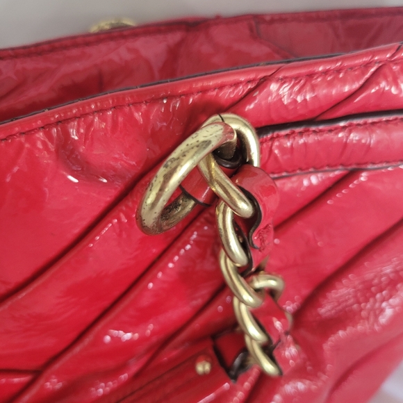 Coach patent leather red purse - Picture 3 of 7